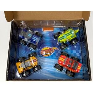 Fisher-Price Blaze and the Monster Machines Die-Cast Racers 4-Pack